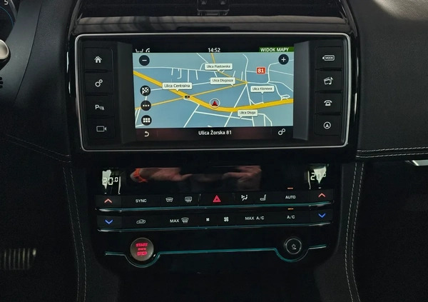 Jaguar F-Pace cena 149900 przebieg: 35000, rok produkcji 2017 z Szepietowo małe 562
